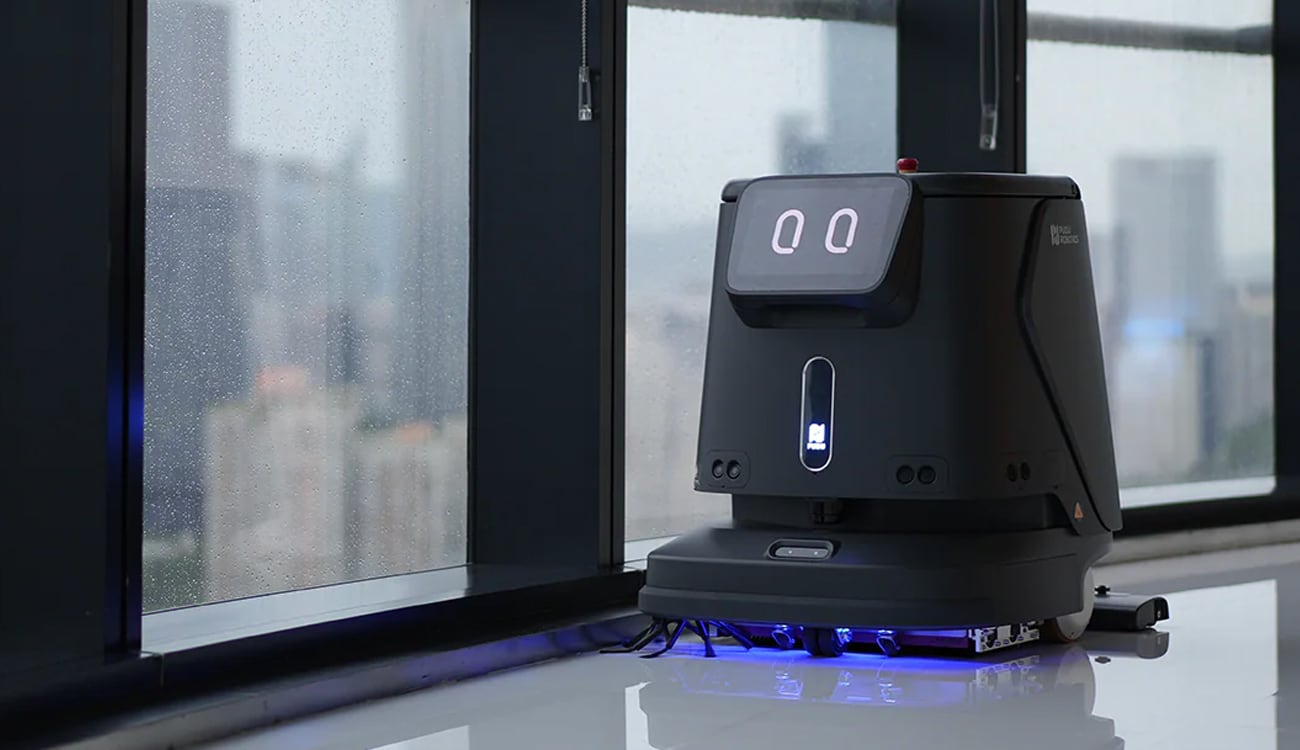 Pudu CC1 Pro – KI-gesteuerter Scheuersaugroboter für Industrie und Gewerbe